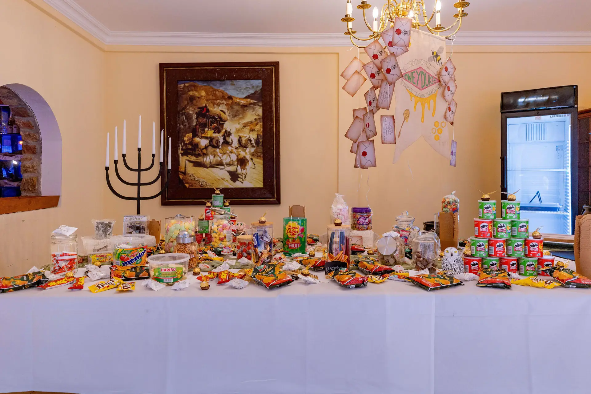 20250913 13 37 15 4K8A5623.Ez7lFb4O Honeydukes-Candy-Bar mit Süßigkeiten und Snacks