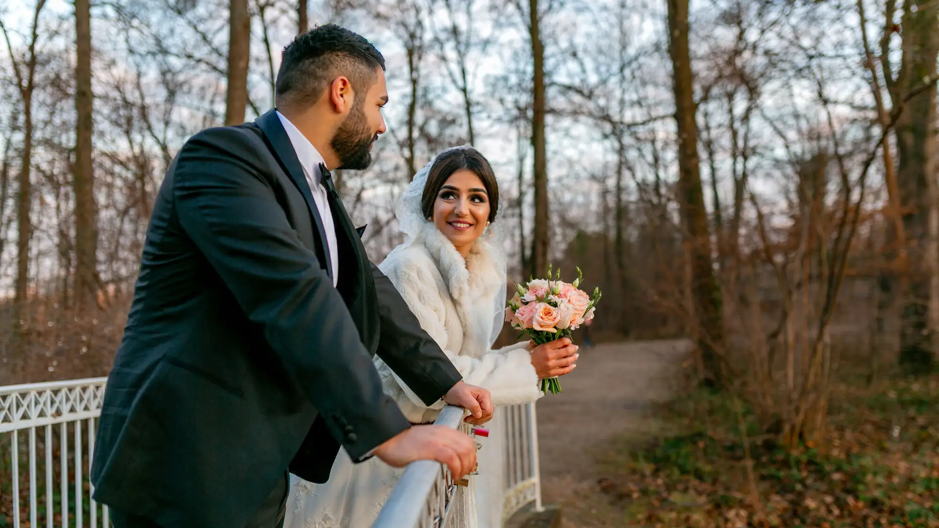 Winterliches Brautpaarshooting im Schlossgarten Worms-Herrnsheim – Eda & Deniz