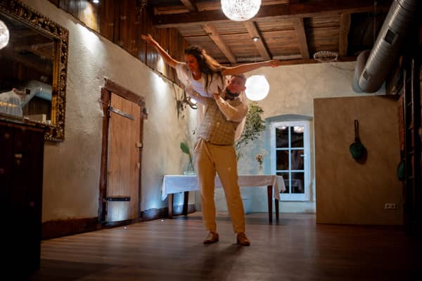 20230811 22 32 30 Hochzeit Elztal Hochzeitsfotograf Heiraten Heidelberg Landgasthof Heidersbacher Muehle 4K8A9767 Verbessert RR.CKhTTV6u 20230811-22-32-30-hochzeit-elztal-hochzeitsfotograf-heiraten-heidelberg-Landgasthof-Heidersbacher-Muehle-4K8A9767-Verbessert-RR.jpg