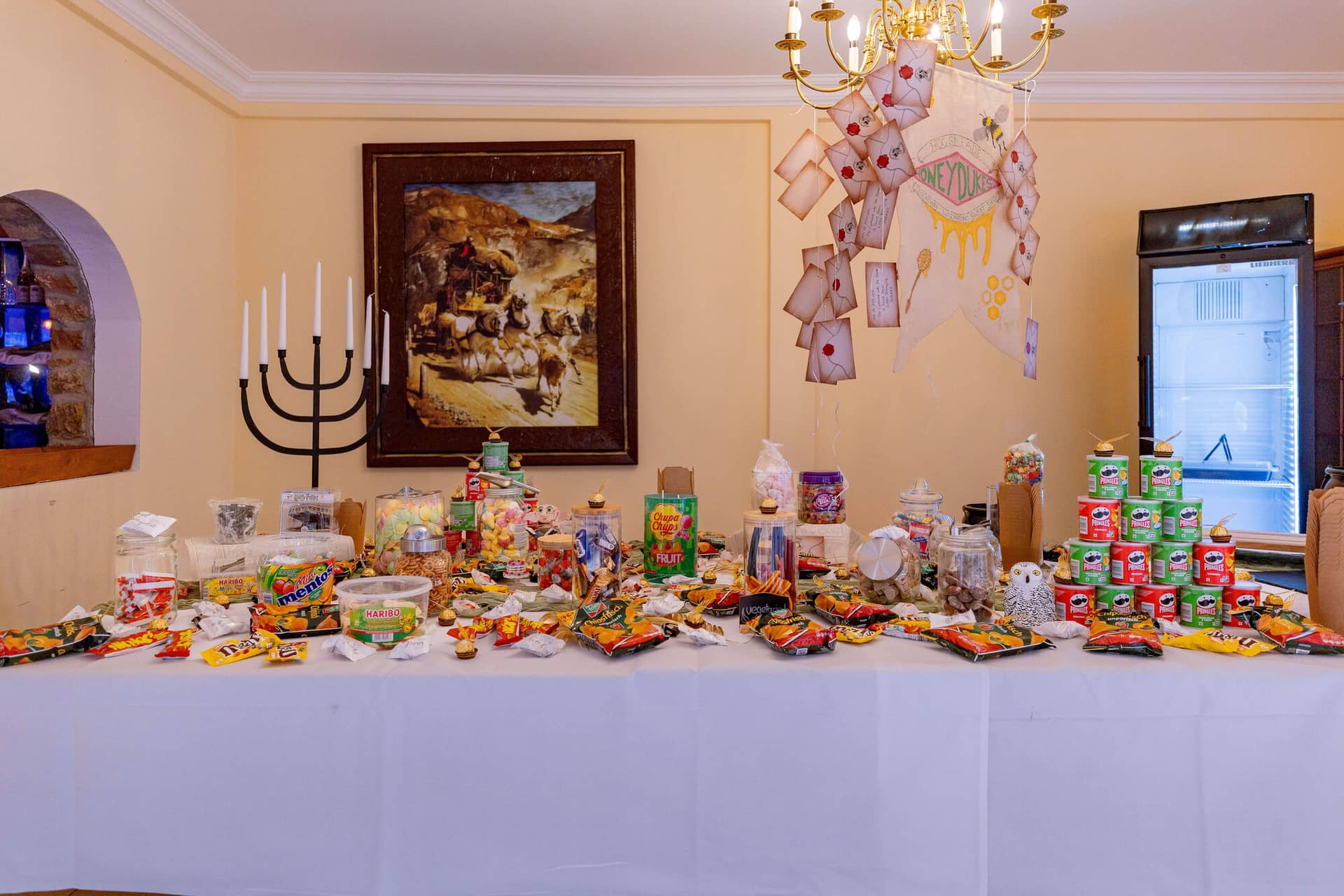 20250913 13 37 15 4K8A5623.Ez7lFb4O Honeydukes-Candy-Bar mit Süßigkeiten und Snacks