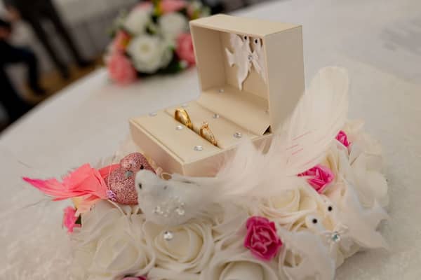 Brautpaarshooting Weinheim Schlossgarten Heidelberg Freie Trauung 4K8A6095 A6bc4d75 1500.BLg1Wymw brautpaarshooting-weinheim-schlossgarten-heidelberg-freie-trauung-4K8A6095-a6bc4d75-1500.jpg