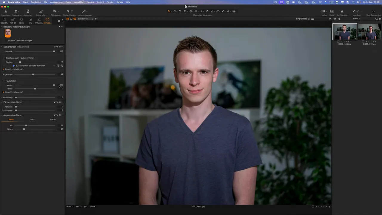 Capture One Benutzeroberfläche: Gesichtshaut-Retusche-Panel mit aktivem Glätten-Mengen-Regler und mittigem Porträtfoto.