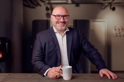 Ender Aysal Beziehungscoach Heidelberg Fotograf Fotoshooting 1.D0 1g1y Ender Aysal Beziehungscoach Heidelberg Fotograf Fotoshooting 1.D0 1g1y