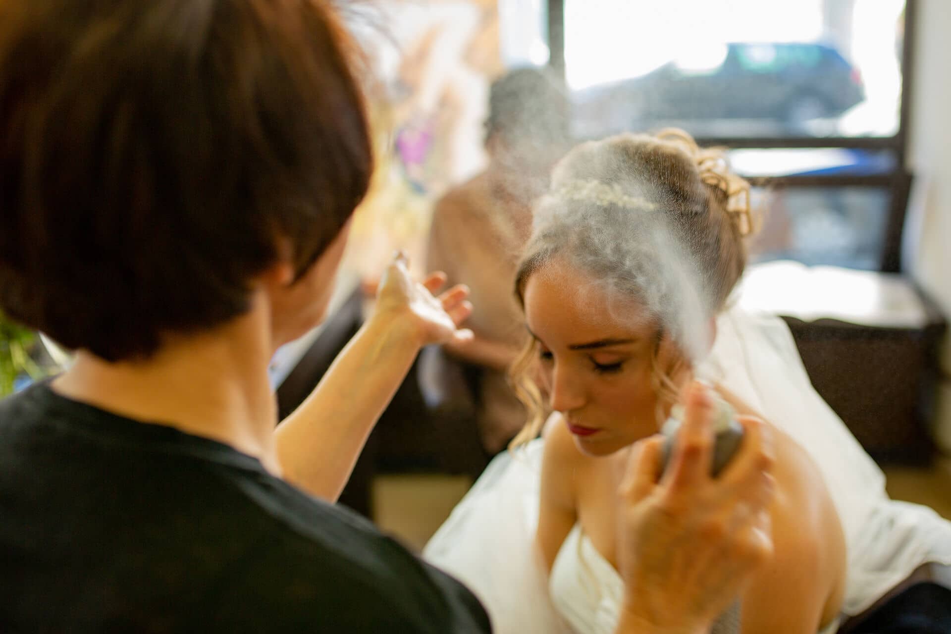 Getting Ready Hochzeitsfotografie Tipps Fuer Brautpaare 2.DyLw66q9 getting-ready-hochzeitsfotografie-tipps-fuer-brautpaare-2