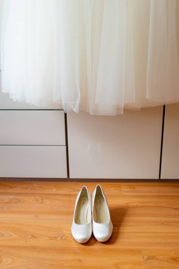 Heiraten Mannheim Hofgut Hohenstein Lauertal Reza Sharin Auferstehungskirche IMG 2437.Bfu1krU5 heiraten-mannheim-hofgut-hohenstein-lauertal-reza-sharin-auferstehungskirche-IMG_2437.jpg