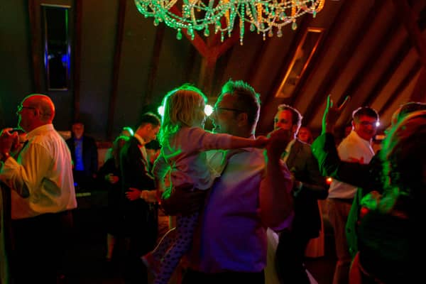 Heiraten Mannheim Hofgut Hohenstein Lauertal Reza Sharin Auferstehungskirche IMG 4252.GZ WGyne heiraten-mannheim-hofgut-hohenstein-lauertal-reza-sharin-auferstehungskirche-IMG_4252.jpg