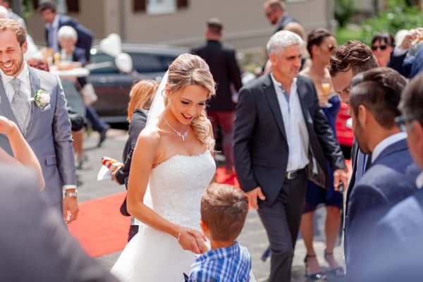 Heiraten Mannheim Hofgut Hohenstein Lauertal Reza Sharin Auferstehungskirche IMG 8008.BVaXShMd heiraten-mannheim-hofgut-hohenstein-lauertal-reza-sharin-auferstehungskirche-IMG_8008.jpg