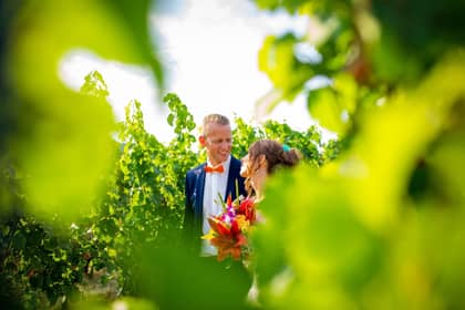 Jennifer Gregor Hochzeitsfotograf Rebe Deidesheim Brautpaarshooting 02 Hochzeit In Einem Weingarten Eine Braut.CfjEf25R Jennifer Gregor Hochzeitsfotograf Rebe Deidesheim Brautpaarshooting 02 Hochzeit In Einem Weingarten Eine Braut.CfjEf25R